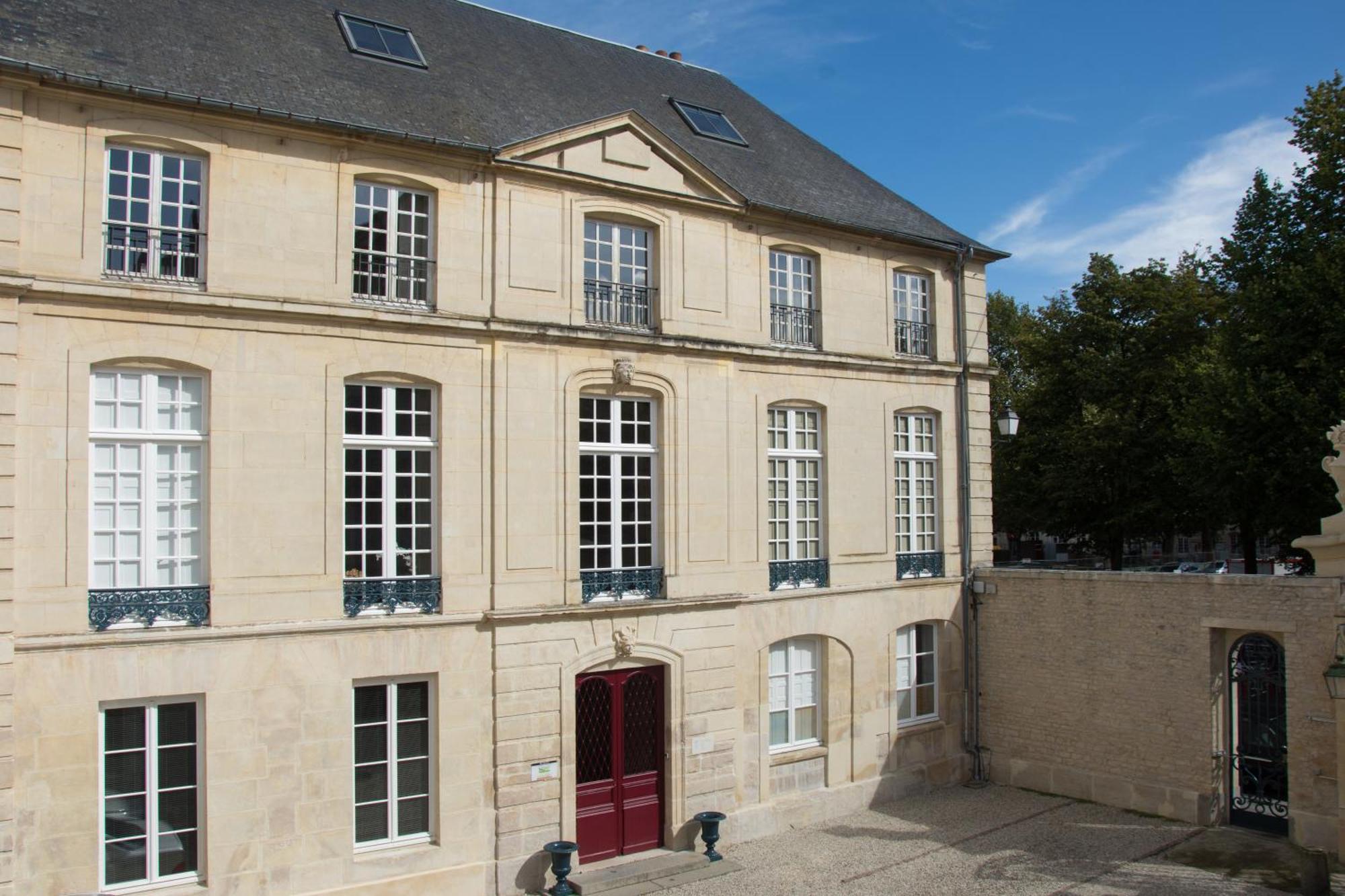 Villa Republique Normandie Caen Exteriör bild